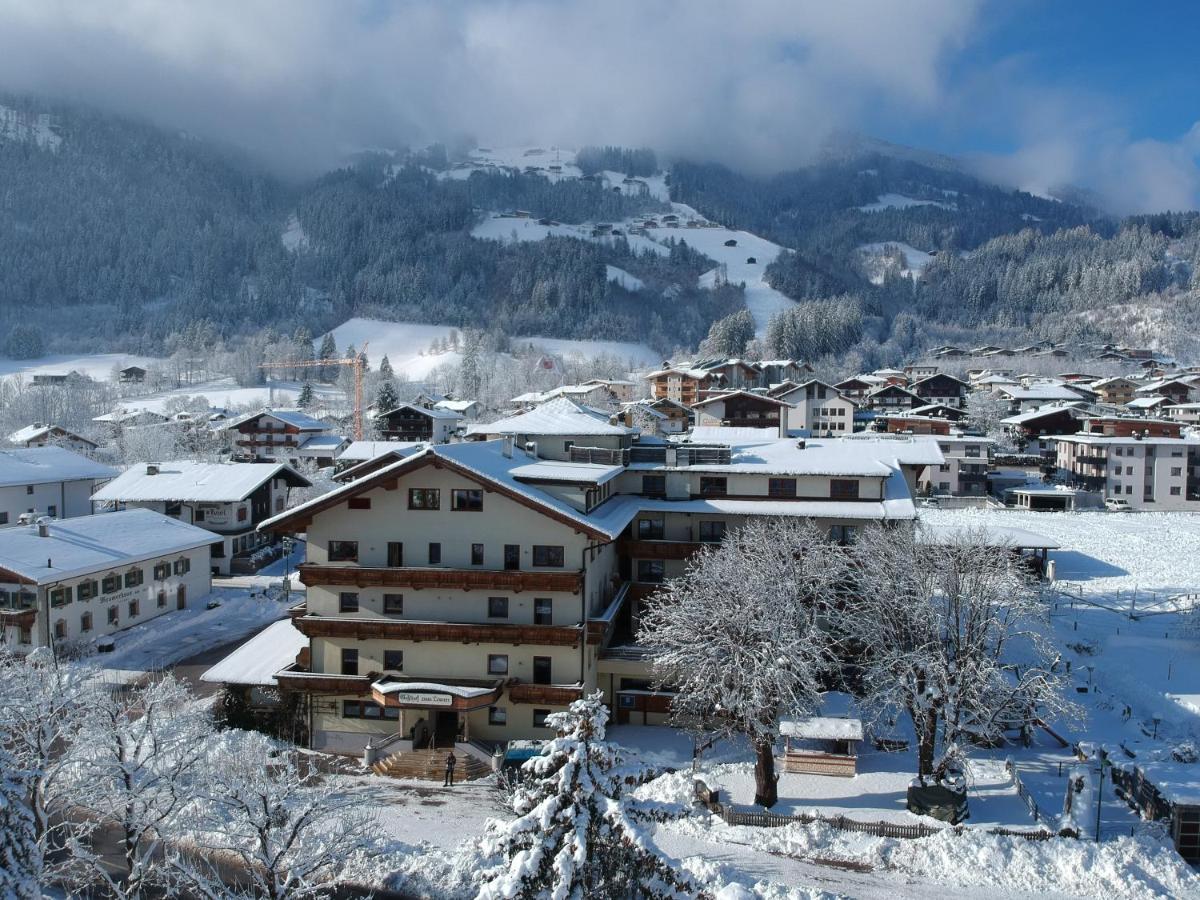 Gasthof Zum Loewen Aschau Im Zillertal Екстер'єр фото