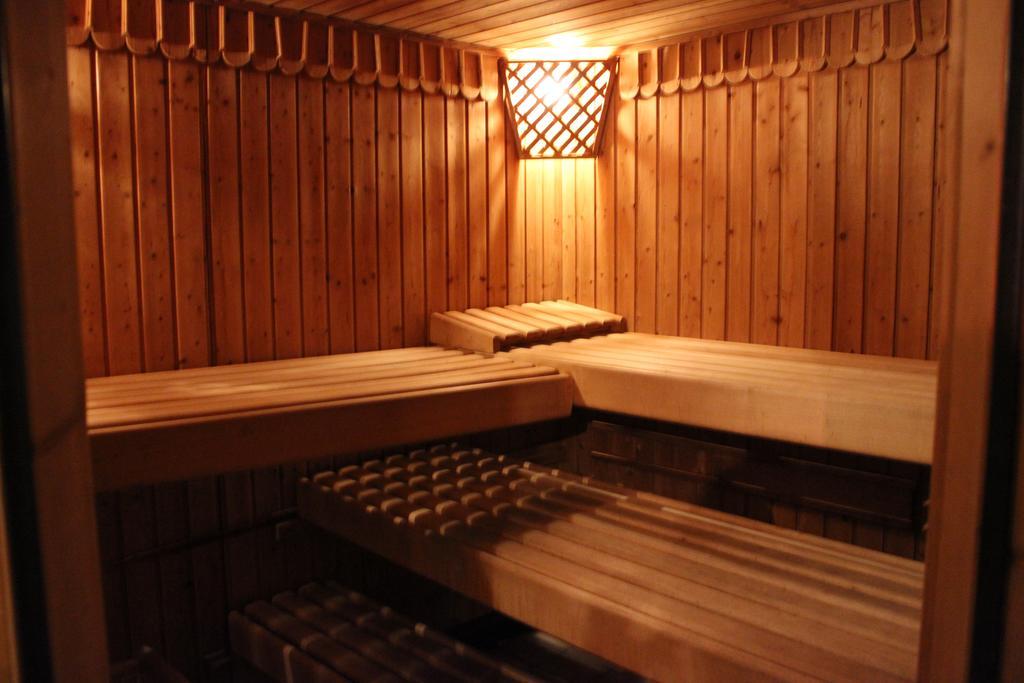 Gasthof Zum Loewen Aschau Im Zillertal Екстер'єр фото