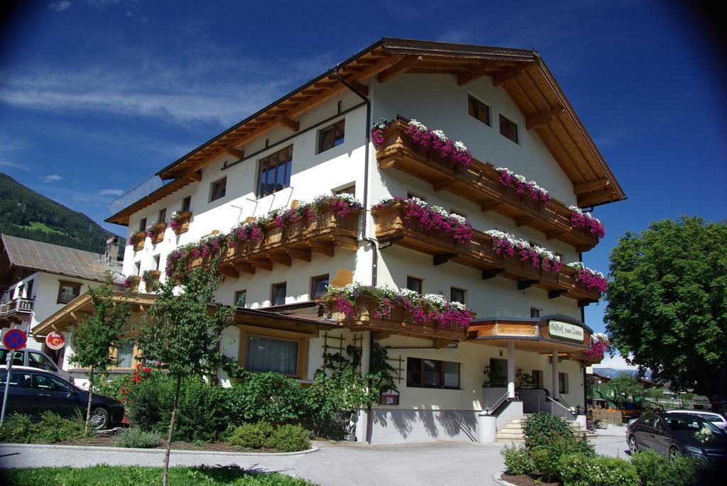 Gasthof Zum Loewen Aschau Im Zillertal Екстер'єр фото