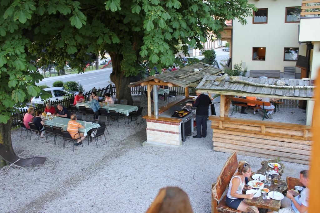 Gasthof Zum Loewen Aschau Im Zillertal Екстер'єр фото